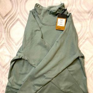 NWT 1/4 zip Northface sweater XXL